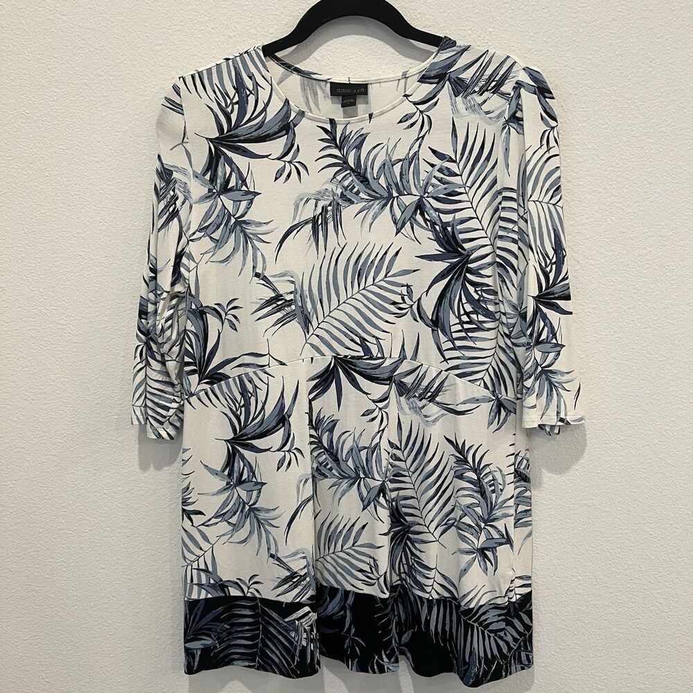 J Jill Top Womens Sz S Half Sleeve Wearever Collection Blue Leaf Print Jersey